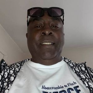 Meet your Posher, Wayne